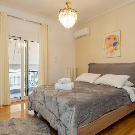 Attiki-appartment * Ateny