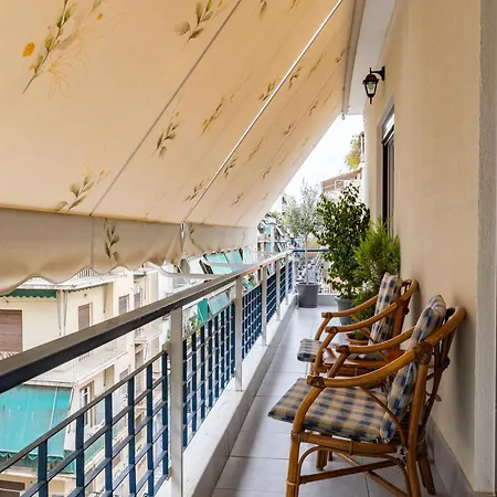 Attiki-appartment * Ateny
